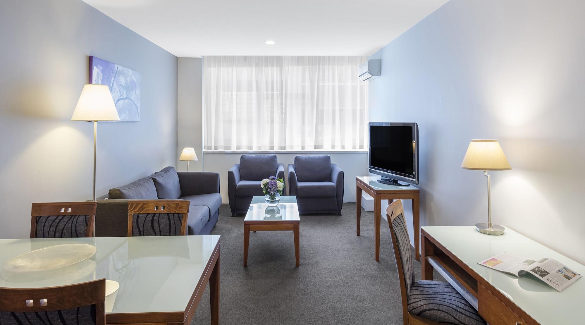 Park Regis Griffin Suites Melbourne Exterior photo
